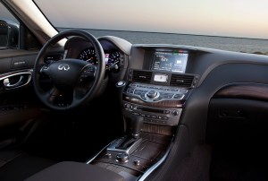 2012 Infiniti M56 interior