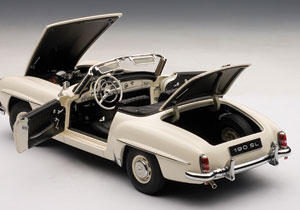 Autoart Mercedes-Benz