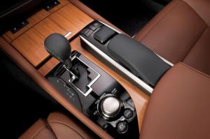 Lexus GS450h mouse knob