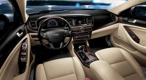 Cadenza's dash is stylish and well laid out.