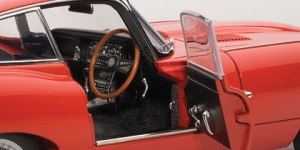 Yes, this is a right-hand drive model ... hey, it was a British car!