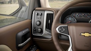 Knobs are big and easy to use.