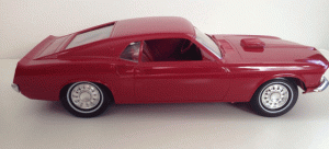 mustang-promo-model-right-side