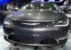 2014 chicago auto show, 2015 chrysler 200, chrysler 200, d sedan cars, mid size cars, car reviews, savageonwheels.com