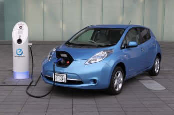cars guys should never be seen driving in, electric cars