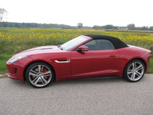 The F-Type looks sharp, even with the roof up!