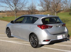 scion iM2