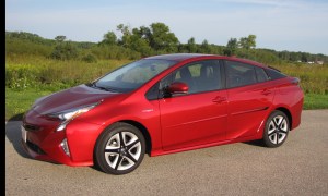 2016 Toyota Prius Four Touring