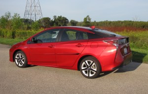 2016 Toyota Prius Four Touring