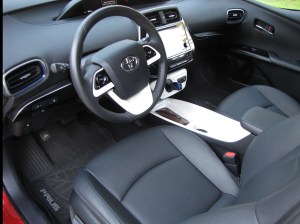 2016 Toyota Prius Four Touring