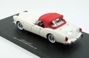 Automodello Kaiser Darrin