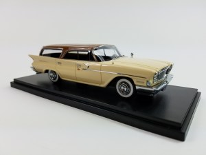 1961 Chrysler Newport wagon