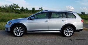 2017 VW Alltrack