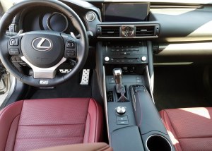2017 Lexus IS350