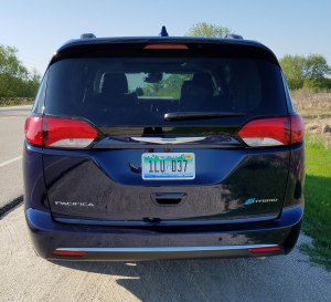 2018 Chrysler Pacifica plug-in hybrid