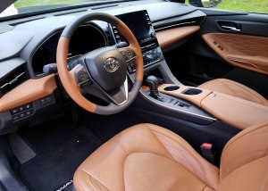 2019 Toyota Avalon Hybrid