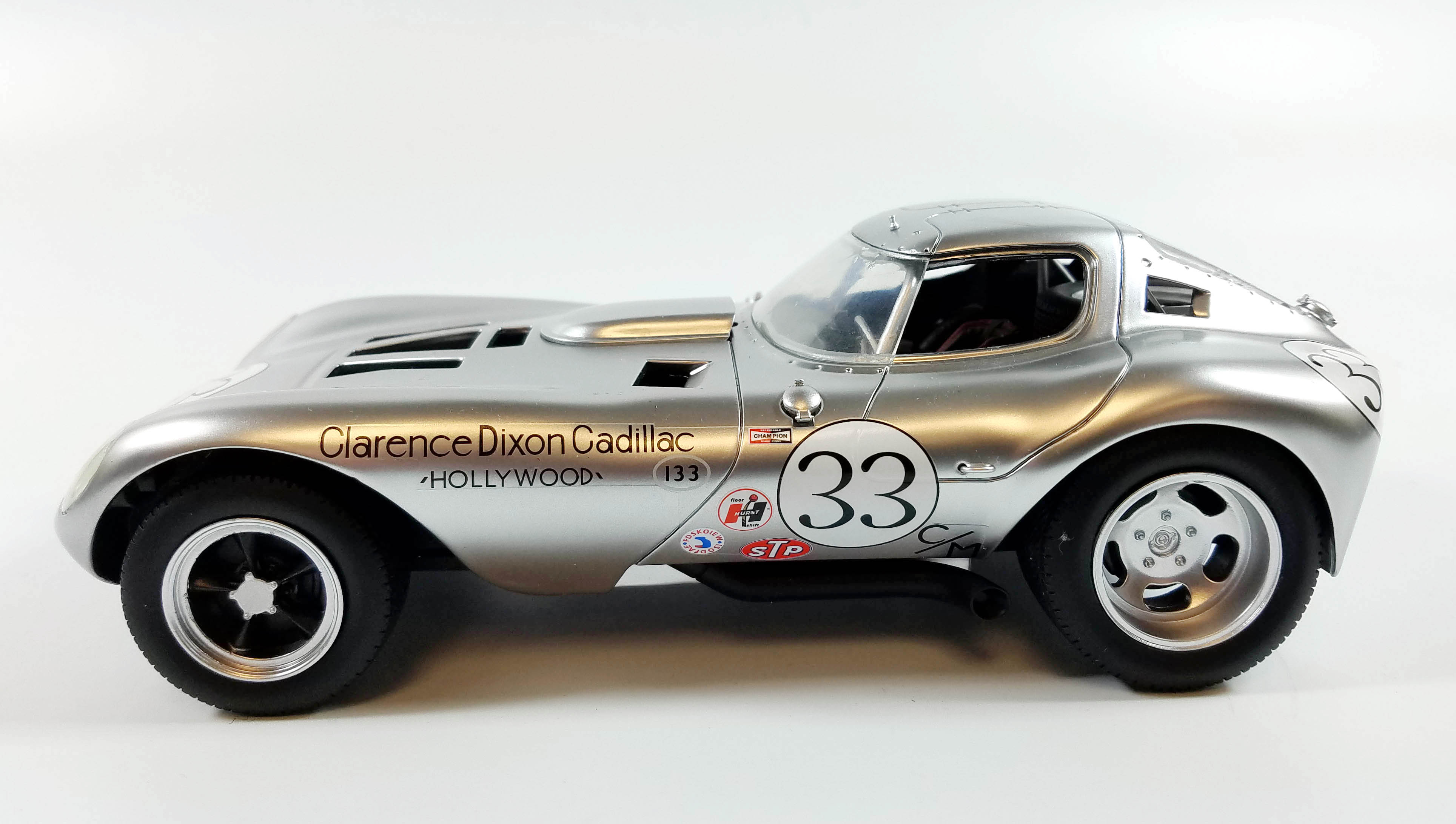 Die-cast: Replicarz 1964 Cheetah – Savage On Wheels, image size:3857x2183