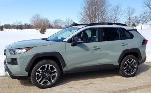 2019 Toyota RAV4 Adventure
