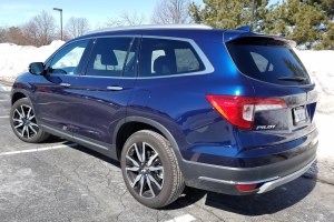 2019 Honda Pilot for a car review