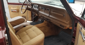 jeep cherokee, jeep cherokee golden hawk, jeep cherokee interior