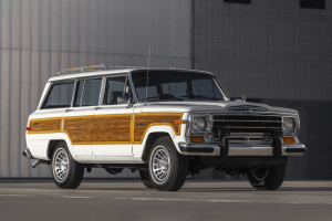 barrett-jackson, barrett-jackson scottsdale, jeep grand wagoneer