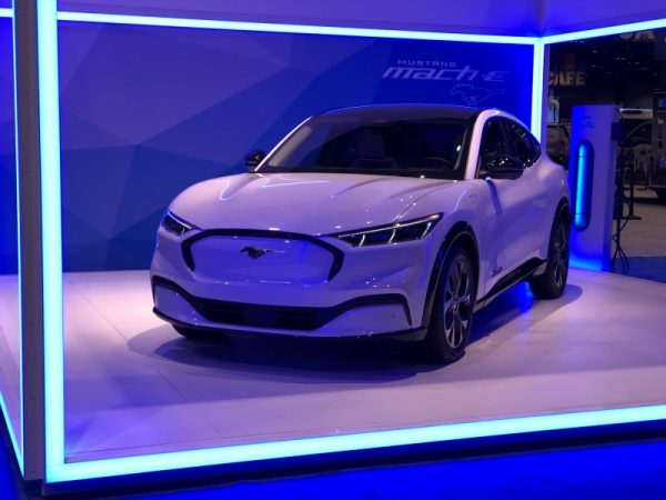 mustang mach-e, electric suv's, ford mustang mach-e, electric cars
