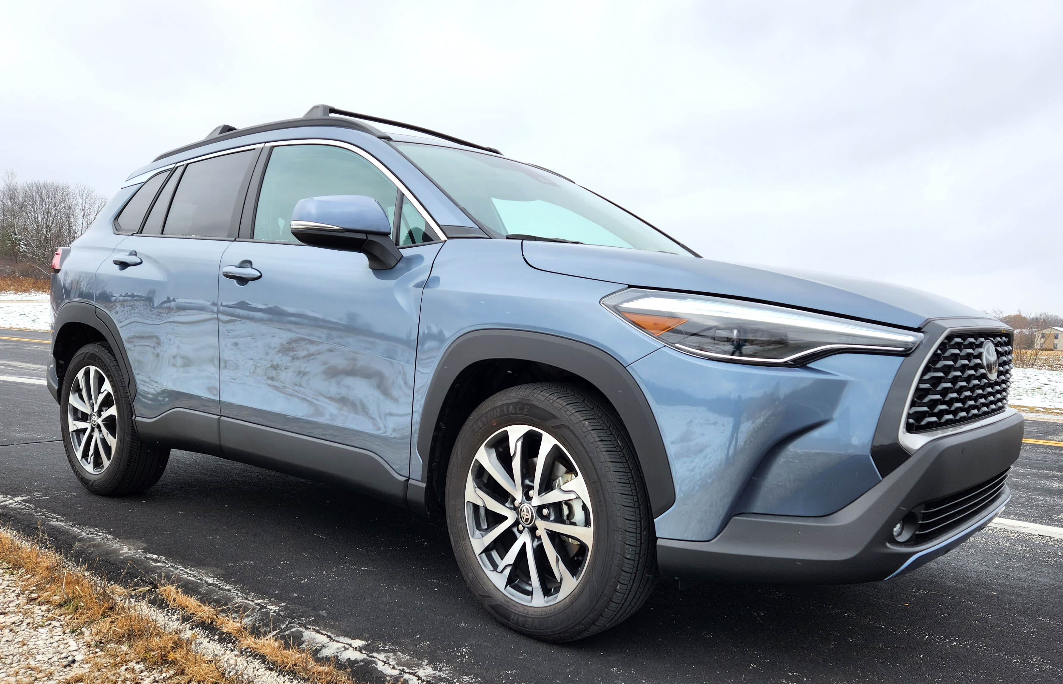 2022 Toyota Corolla Cross XLE AWD – Savage On Wheels