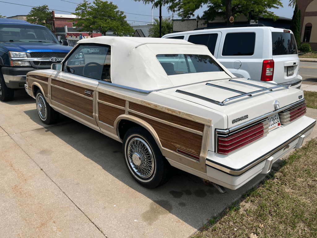 CHRYSLER LEBARON "WOODY" CONVERTIBLE