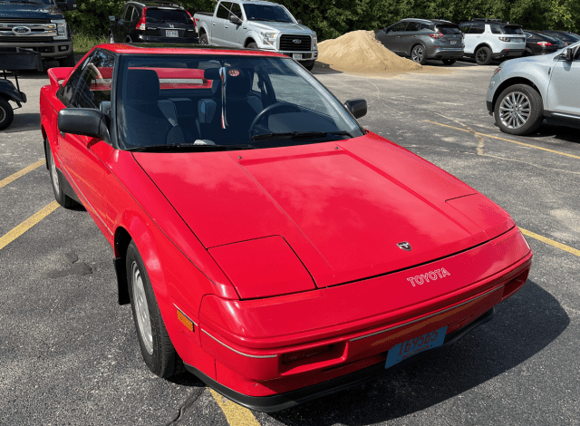toyota-mr2-front-right.png?w=640