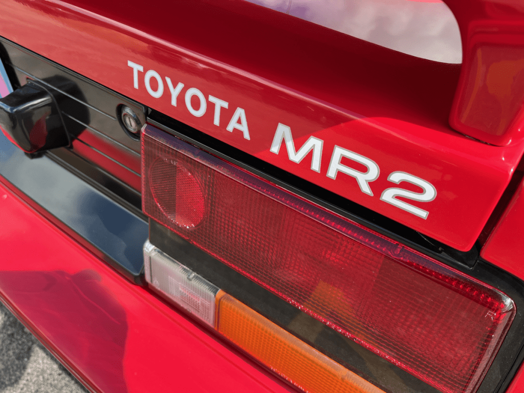 Toyota MR2