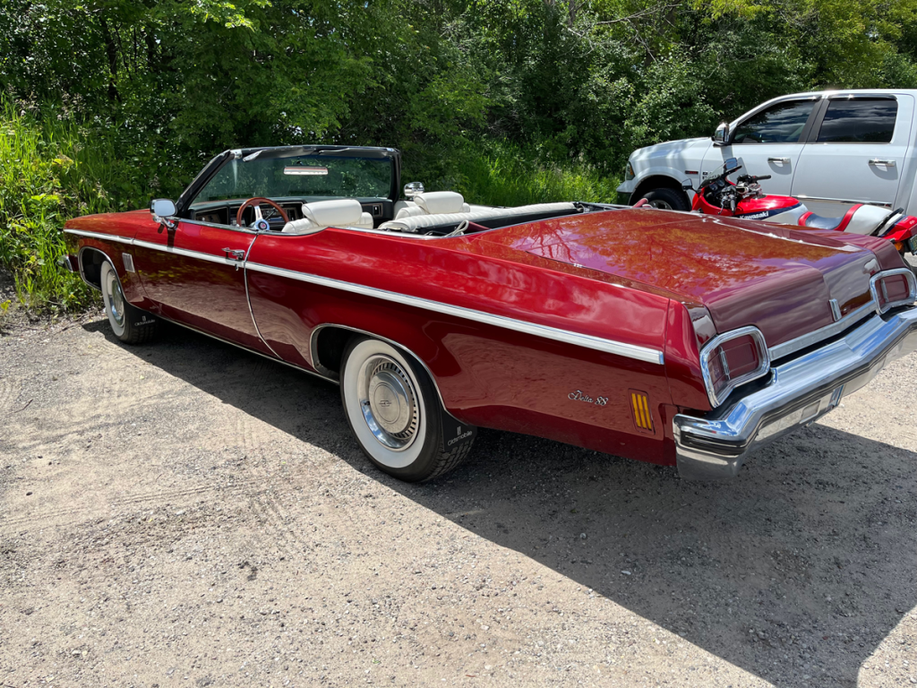 1973 Oldsmobile Delta 88 Convertible