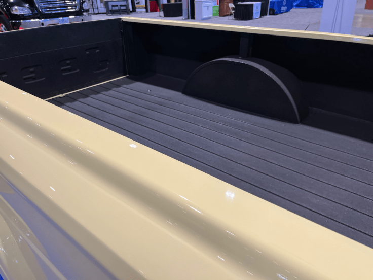 69 Kaiser Jeep J-3000 Gladiator Pickup Truck