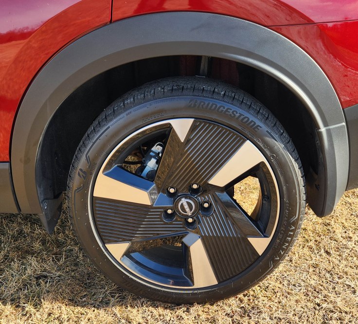 Nissan's Kicks is a bit larger, has more power and is restyled for 2025. But it's still cute, affordable and a fun drive.