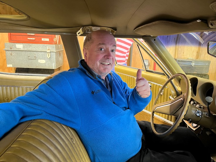 Paul in That 70s Show Vista Cruiser