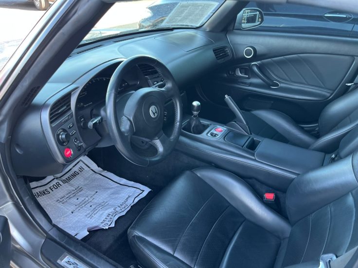 2003 Honda S2000 interior