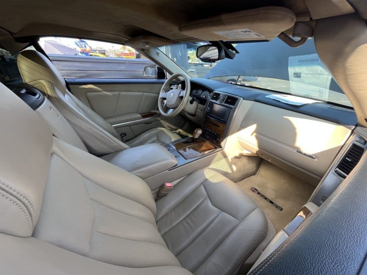 2008 Cadillac XLR Platinum interior
