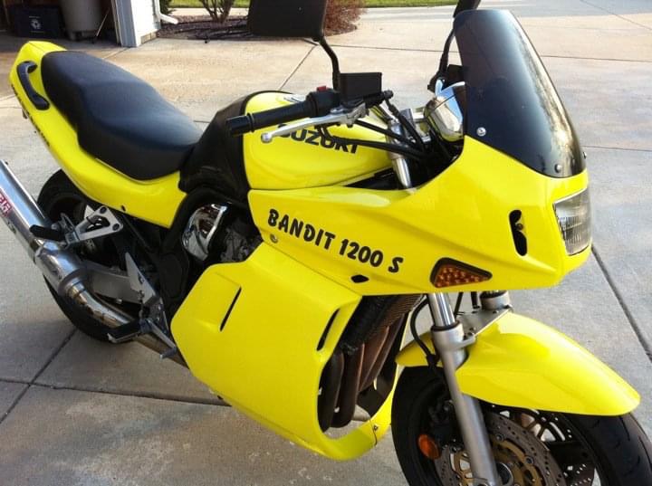 ケンタウロスポンタ My Journey with Classic Motorcycles: From Honda to Ducati – Savage